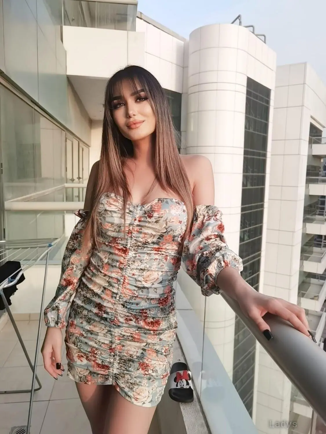Disa 22 new good service2, 20 years independent escort girl, height 175 sm, Weight  kg, erotic massage Dubai