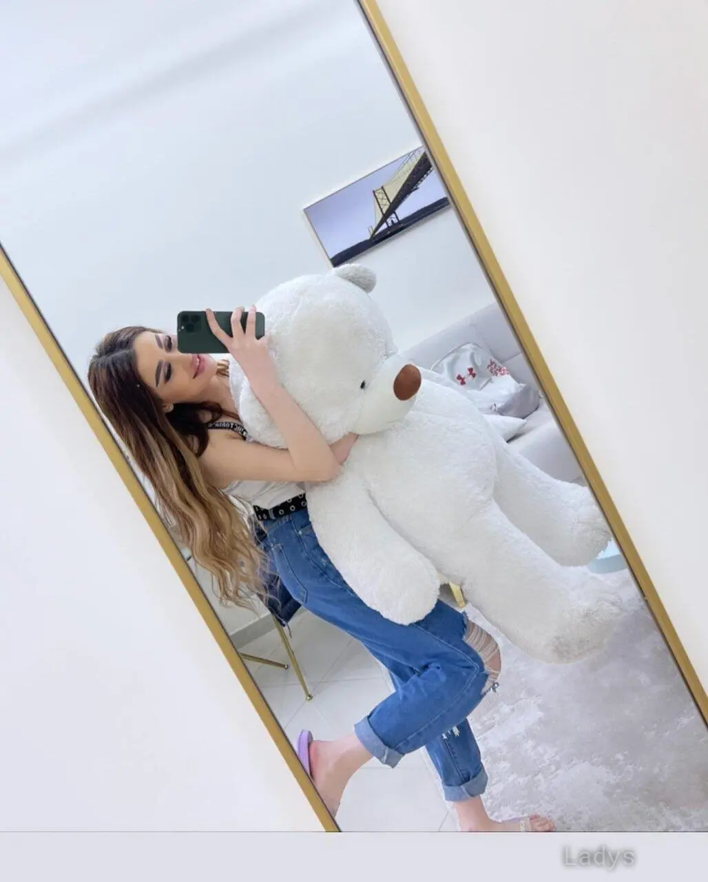 Vivya-sexy best gfe service615, 21 years independent escort girl, height 167 sm, Weight  kg, erotic massage Dubai
