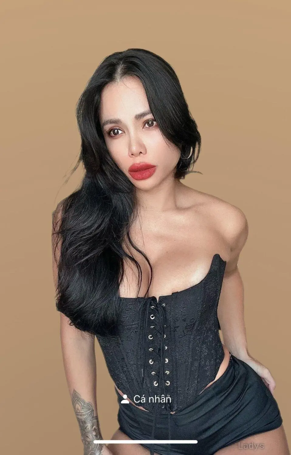 Tiffani, 29 years independent escort girl, height 170 sm, Weight  kg, erotic massage Hanoi