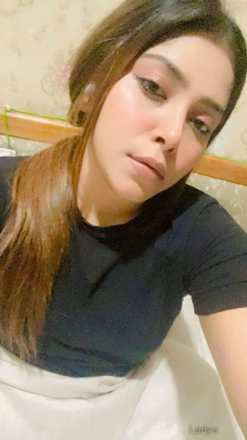 Janvi, 25 years independent escort girl, height 155 sm, Weight kg, erotic massage Nagpur