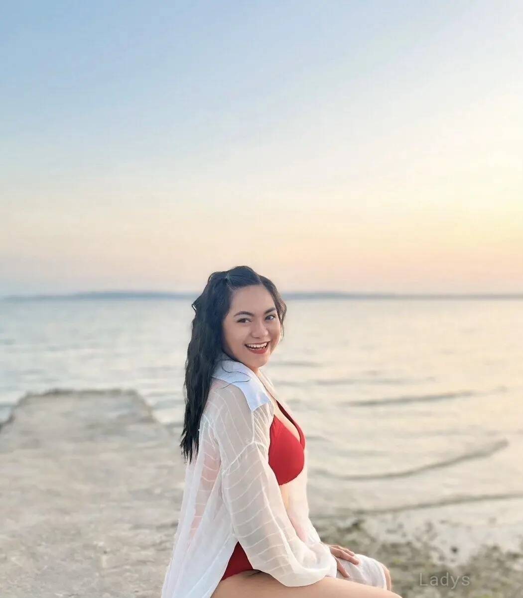 Amanda, 29 years independent escort girl, height 162 sm, Weight  kg, erotic massage Quezon City