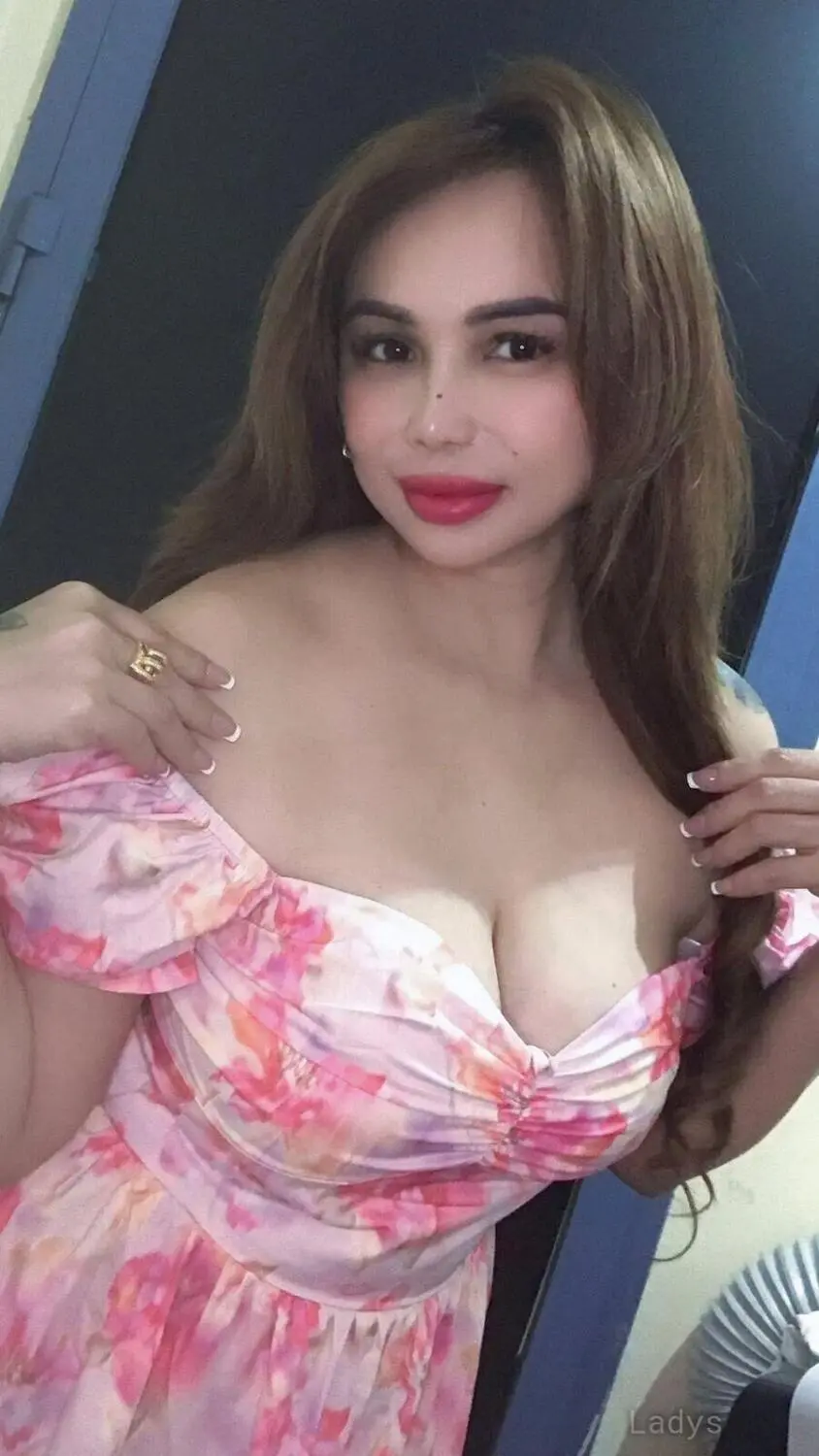 Eve, 35 years brunette escorts in Abu Dhabi, height 157 sm, Weight  kg
