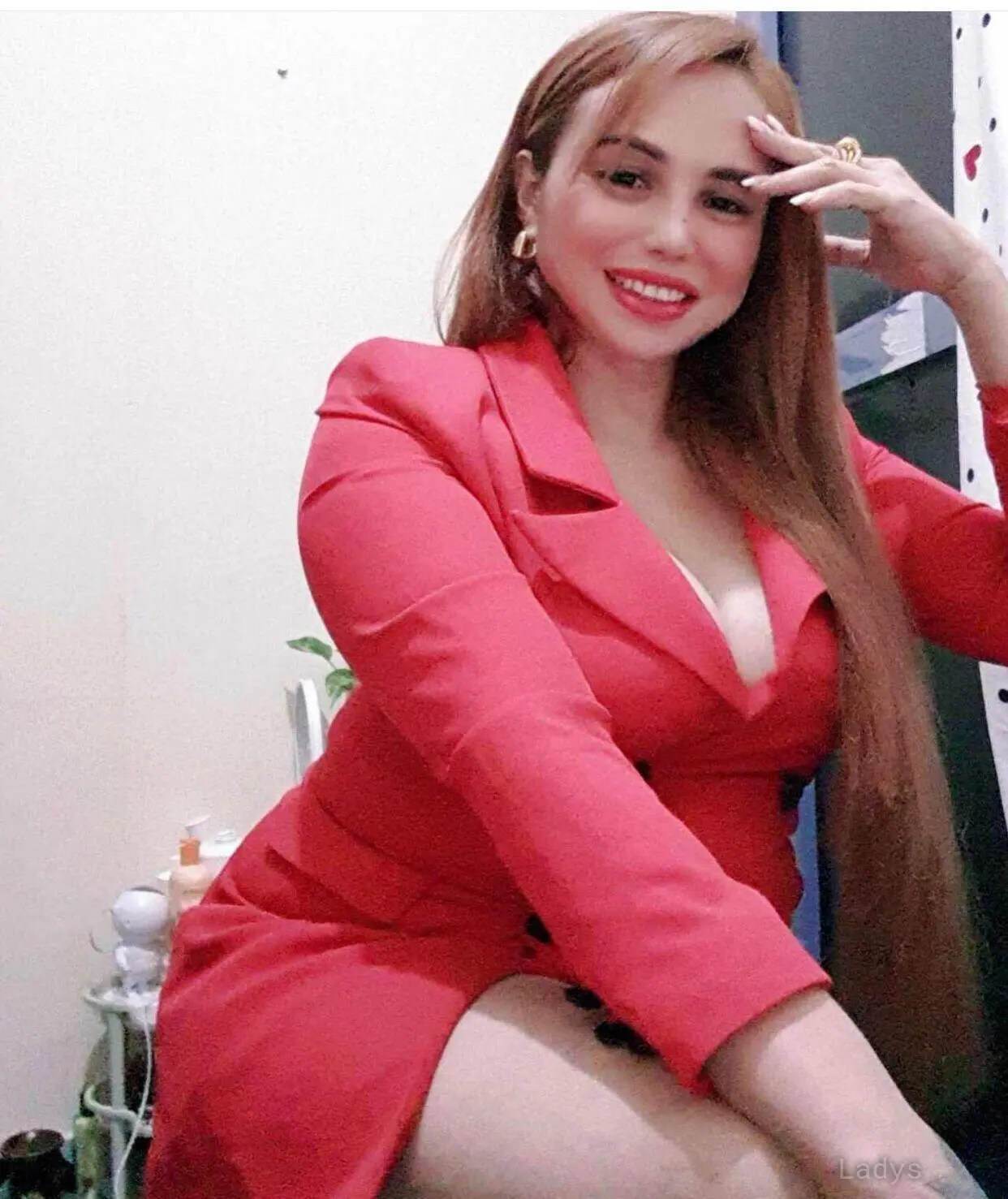 Joy, 38 years brunette escorts in Abu Dhabi, height 158 sm, Weight  kg
