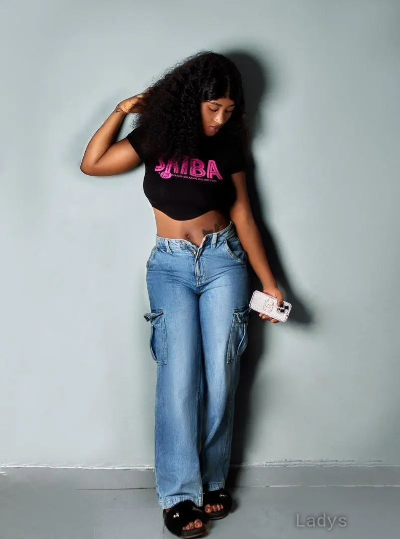 Sonia, 22 years brunette escorts in Accra, height 160 sm, Weight  kg