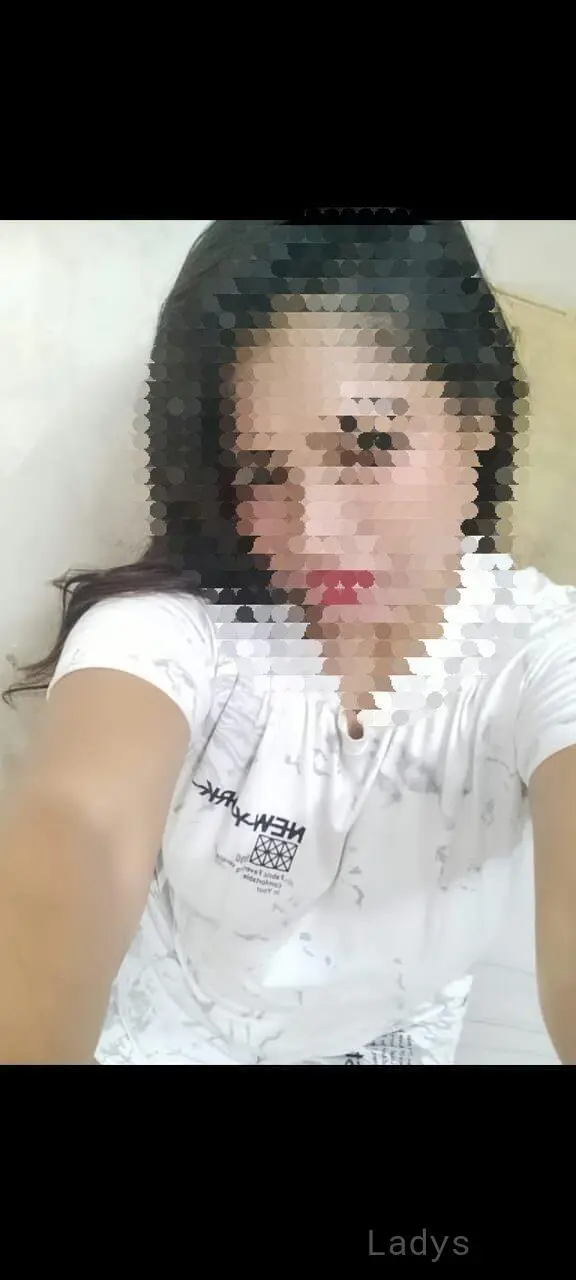 Kajal, 28 years brunette escorts in Ahmedabad, height 155 sm, Weight kg