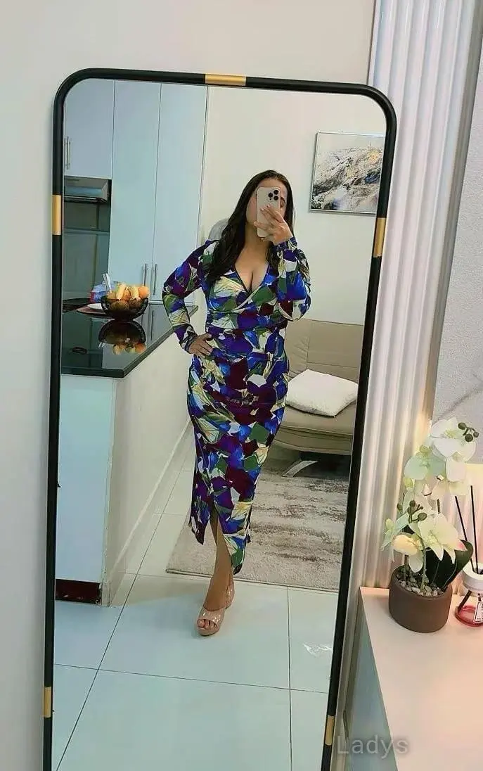 Kerala, 25 years brunette escorts in Ajman, height sm, Weight kg