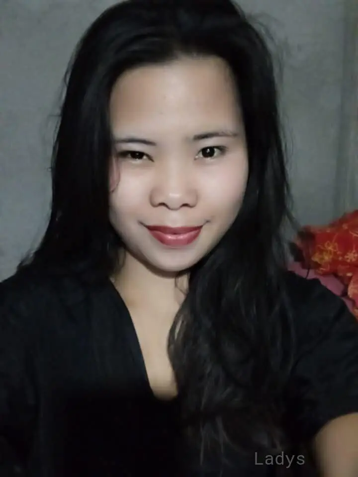 Marisa, 22 years brunette escorts in Al Kuwait, height 160 sm, Weight  kg
