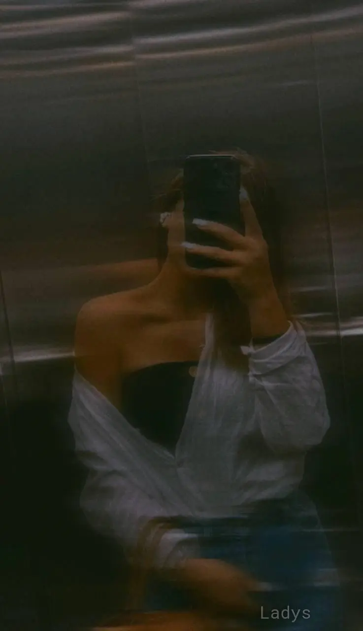 Love, 30 years brunette escorts in Amsterdam, height 160 sm, Weight kg