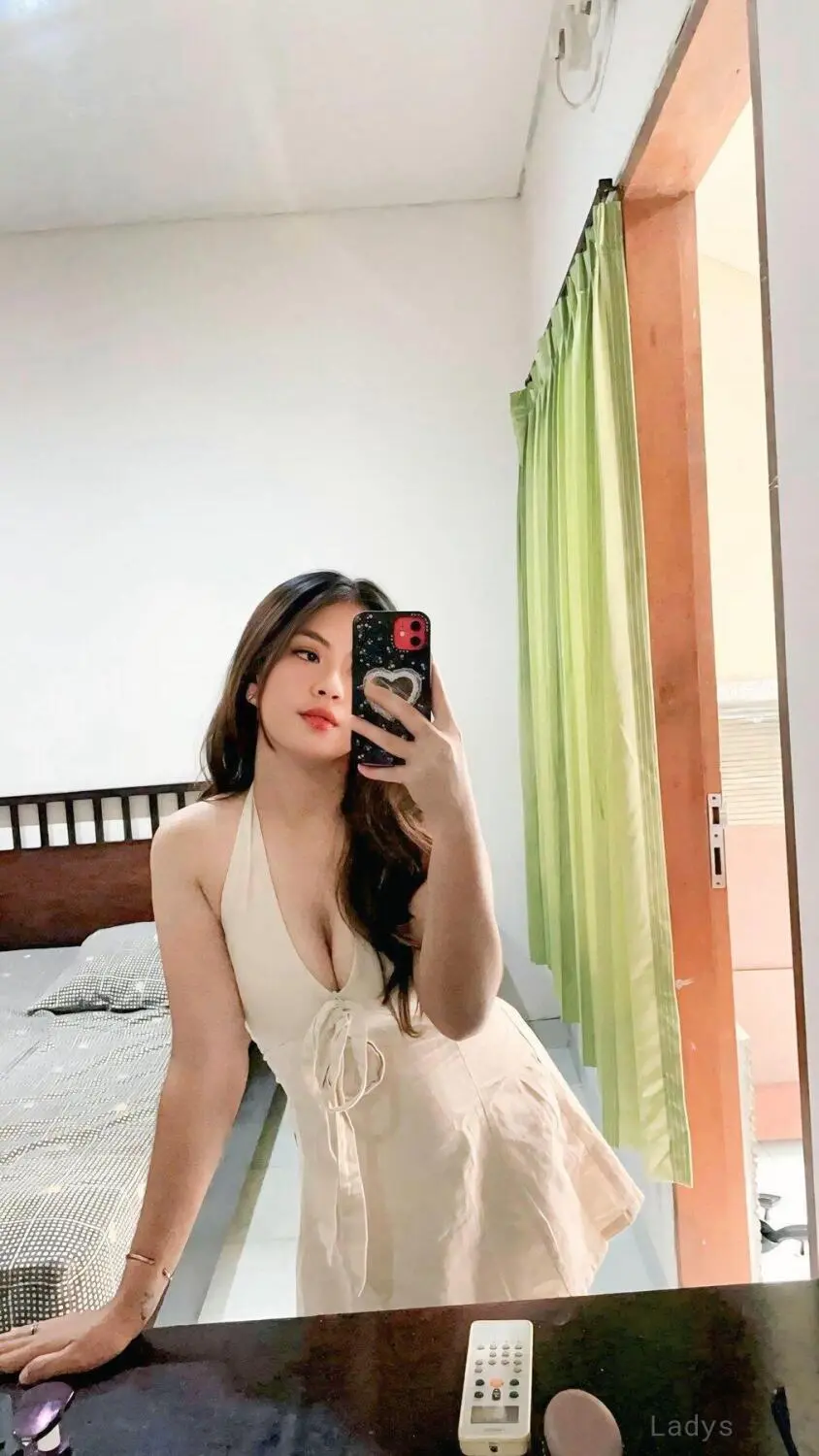 Angel, 23 years brunette escorts in Bali, height 158 sm, Weight  kg