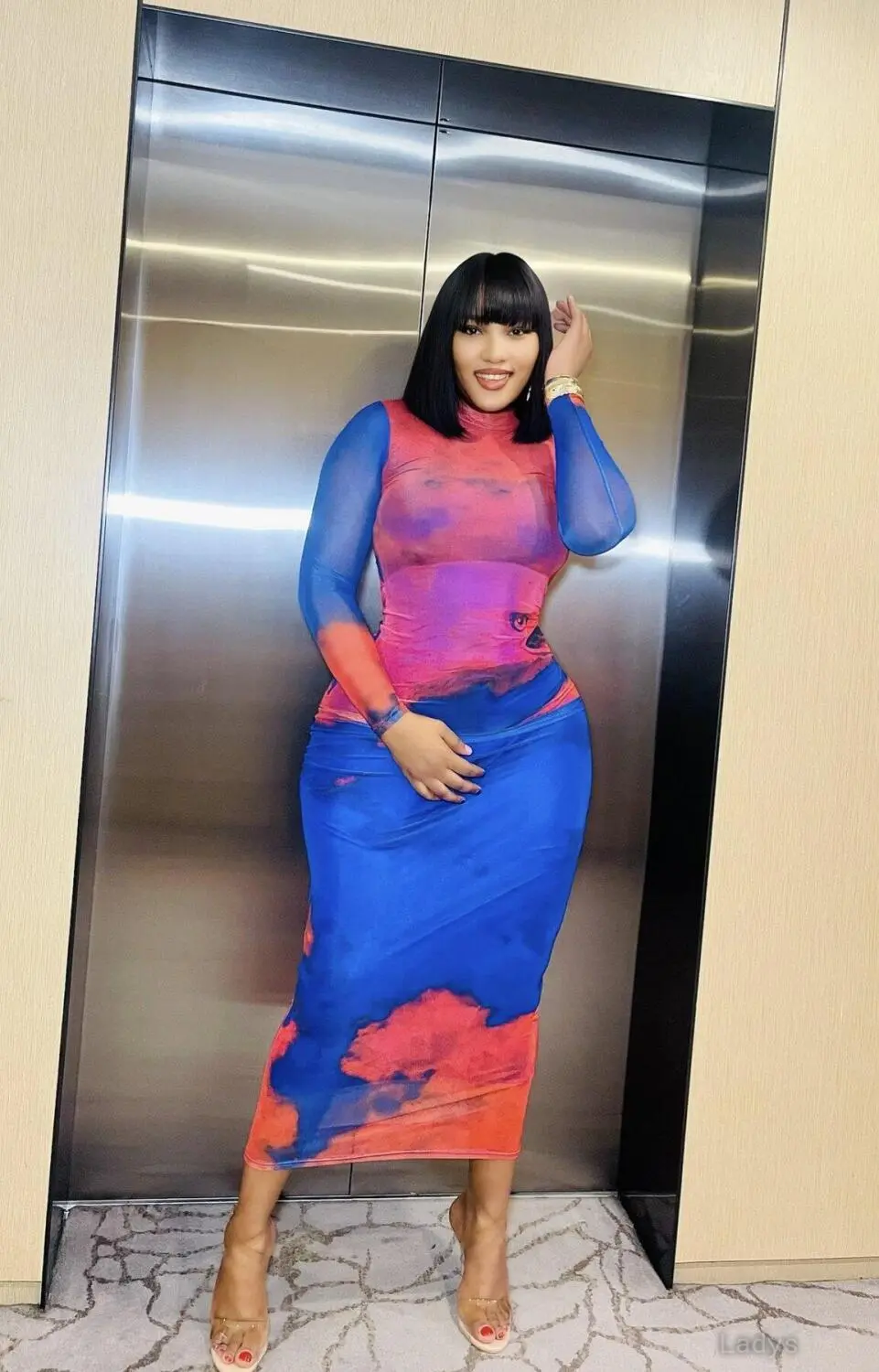 Diana, 28 years brunette escorts in Bali, height 172 sm, Weight  kg