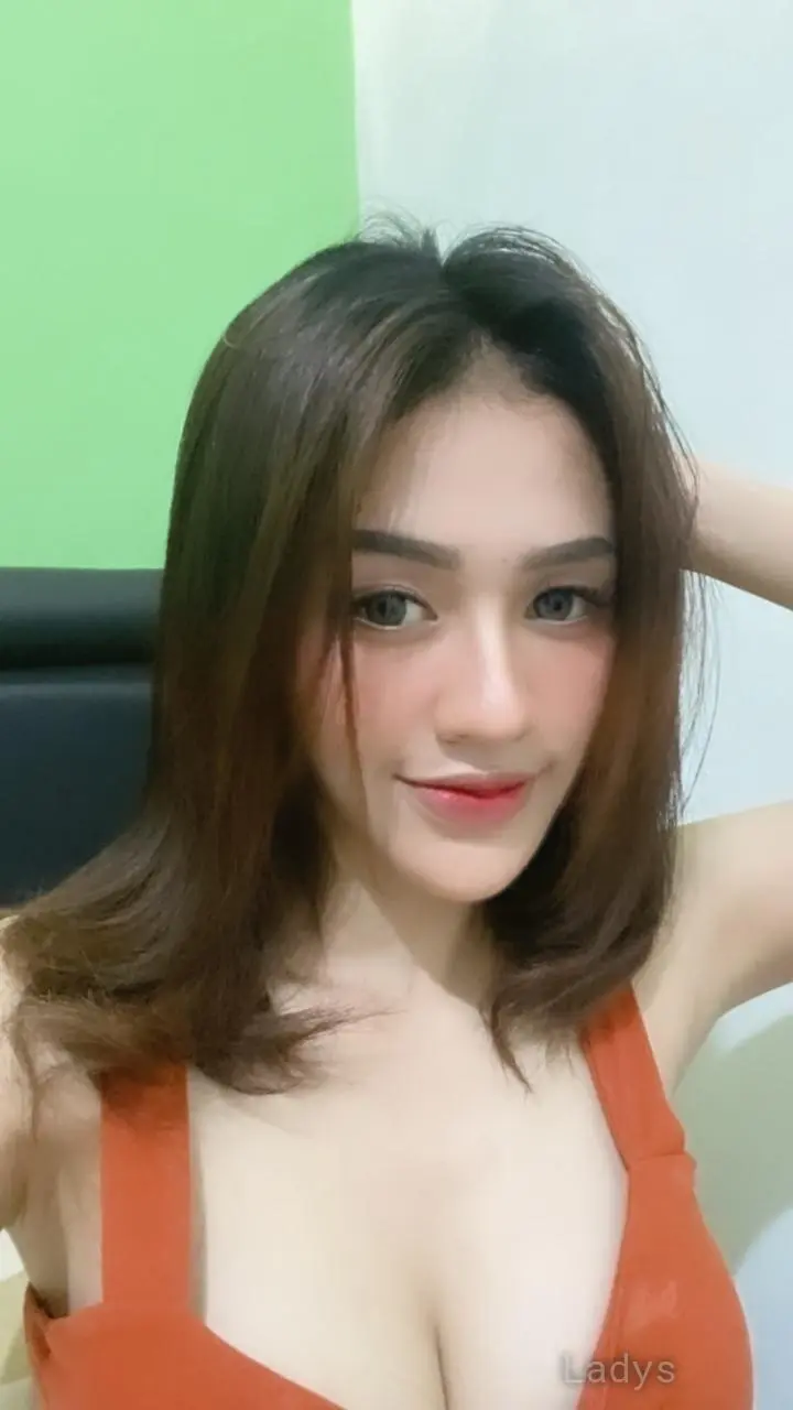 Jess Jhonson, 20 years brunette escorts in Bali, height 166 sm, Weight  kg