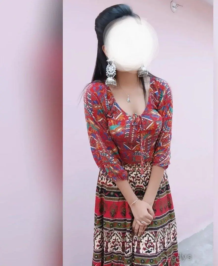 Lina, 22 years brunette escorts in Bangalore, height 163 sm, Weight kg