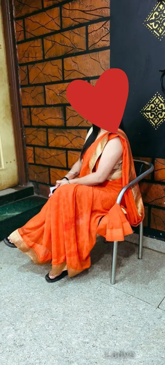 Neha, 21 years brunette escorts in Bangalore, height 154 sm, Weight kg