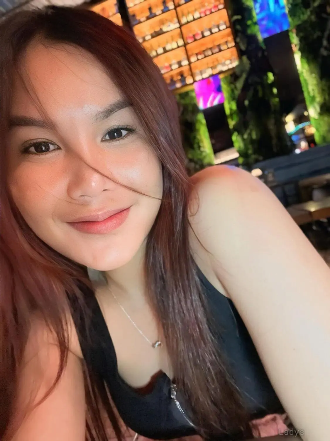 Momoland, 30 years brunette escorts in Bangkok, height 156 sm, Weight  kg