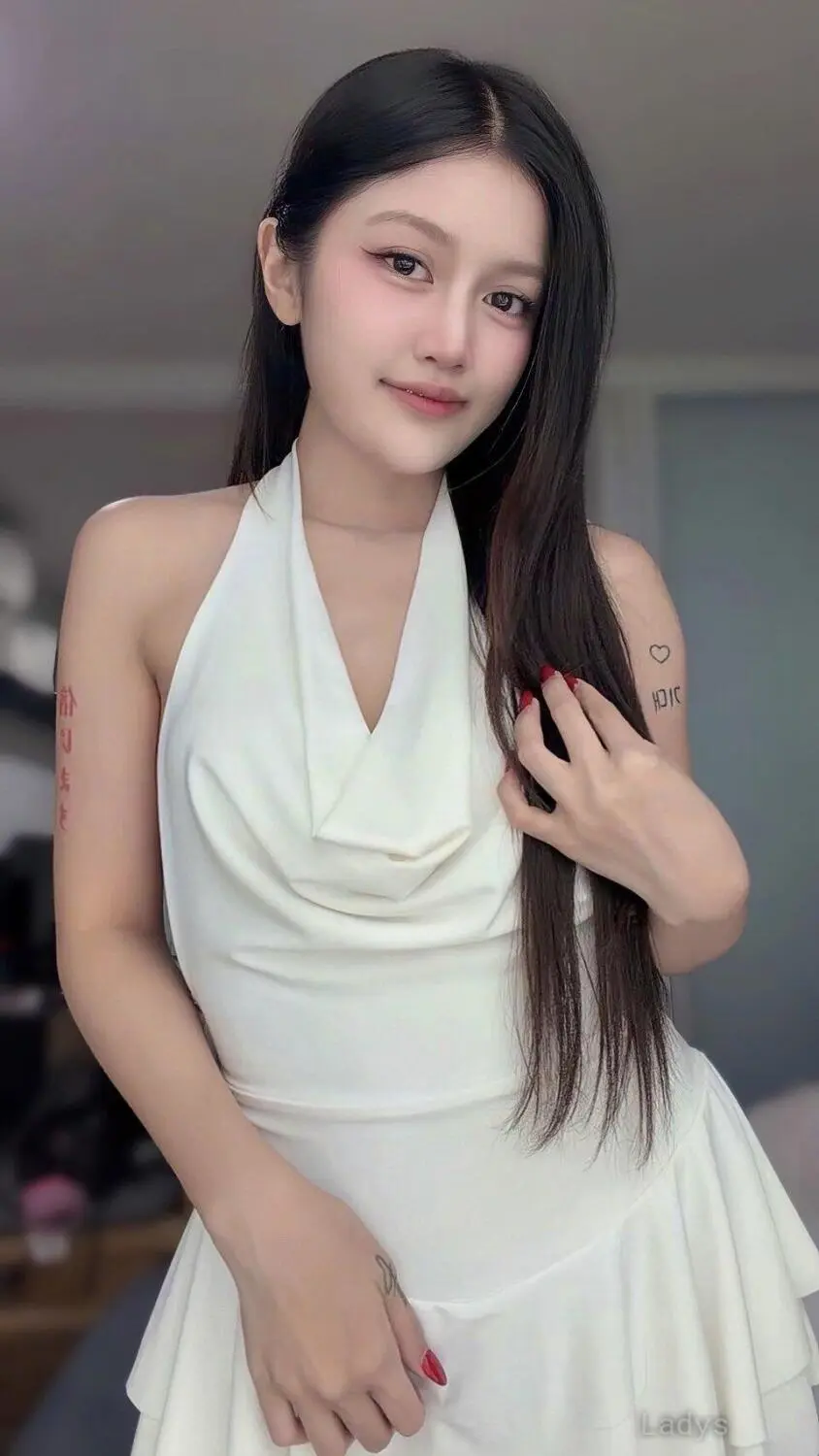Pie, 22 years brunette escorts in Bangkok, height 160 sm, Weight kg