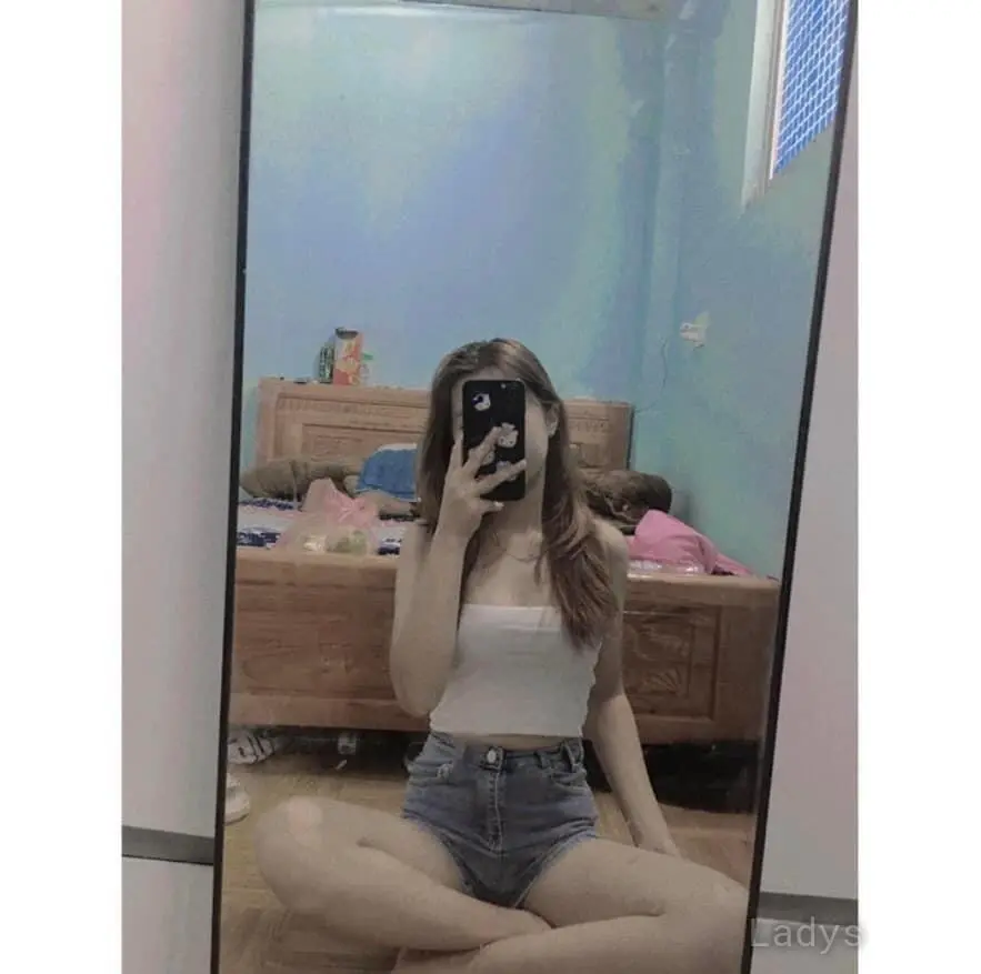 Shita, 25 years brunette escorts in Bangkok, height 167 sm, Weight  kg
