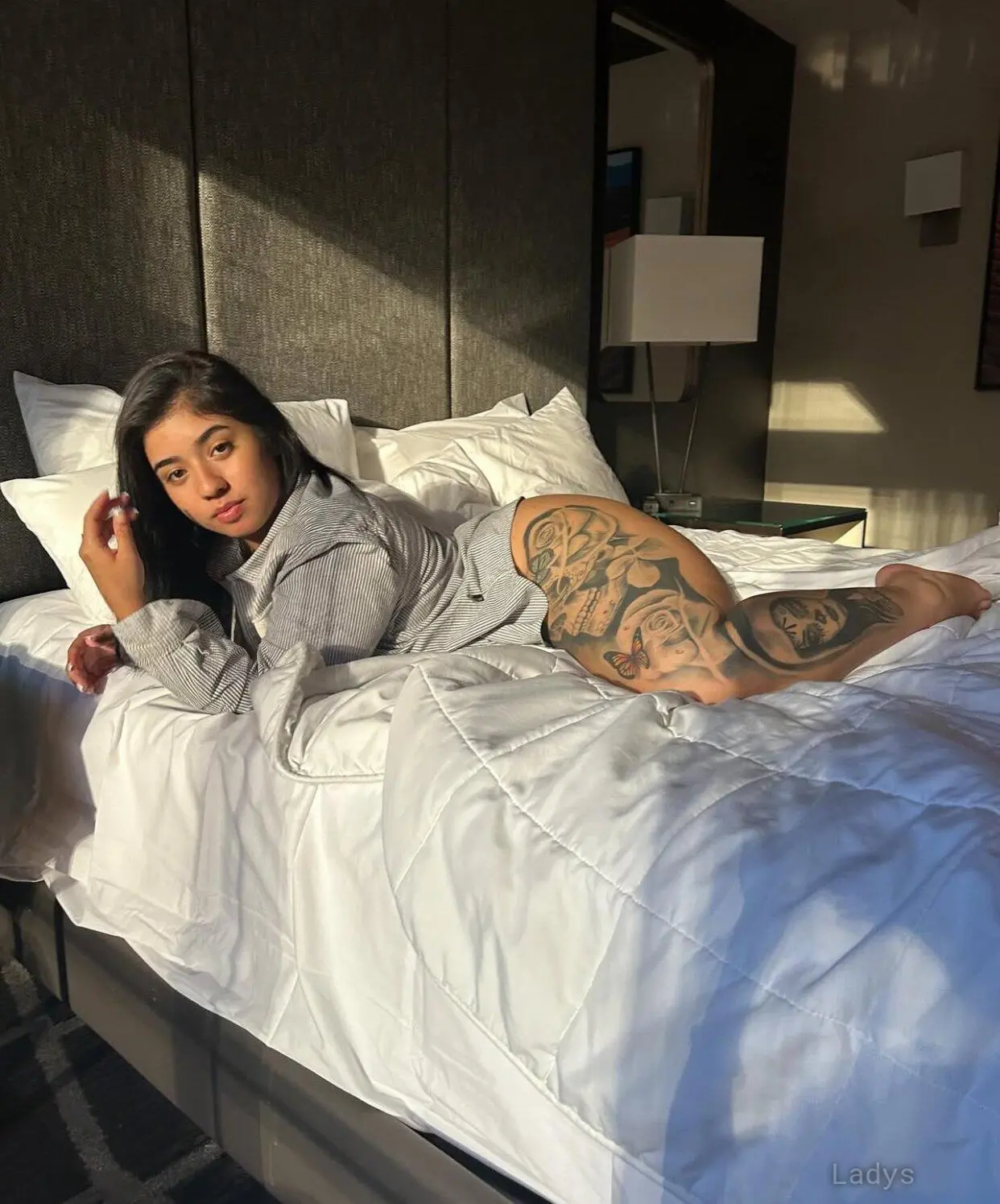 Betty, 25 years brunette escorts in Barbados, height  sm, Weight  kg