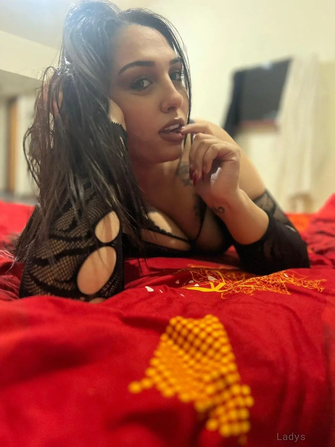 Diana, 21 years brunette escorts in Beirut, height 165 sm, Weight  kg