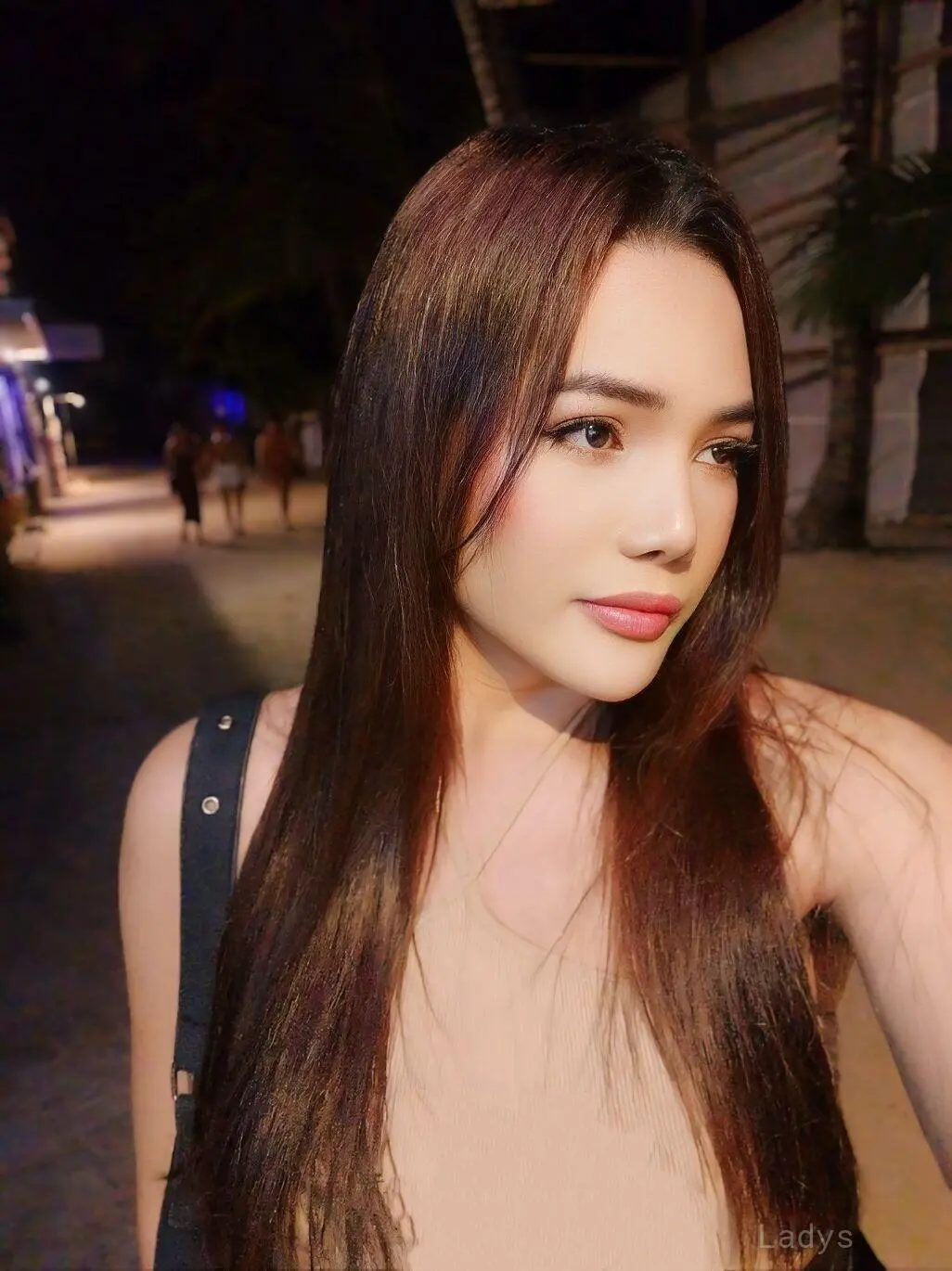 Jane, 23 years brunette escorts in Boracay, height 165 sm, Weight  kg