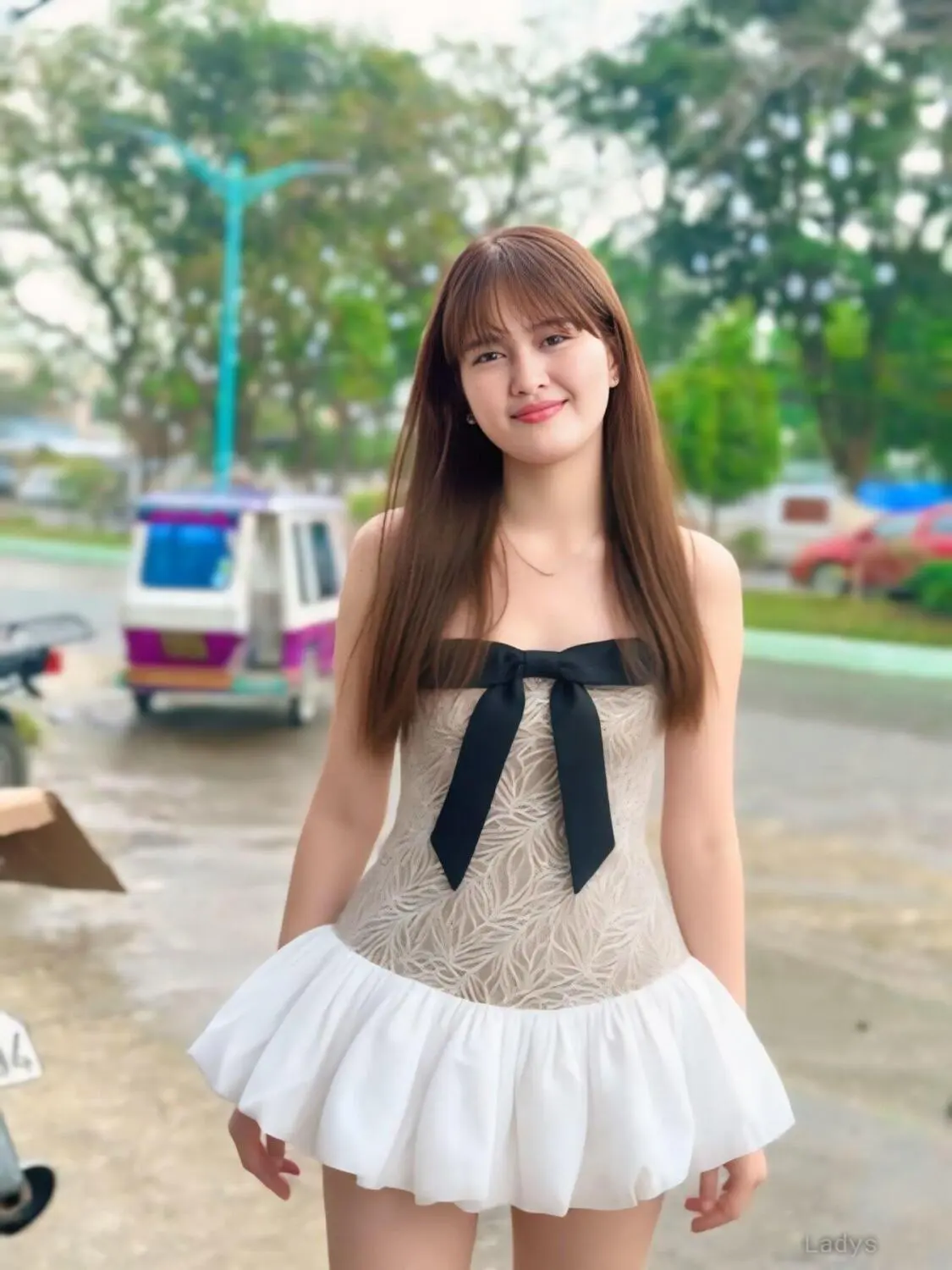 Zia, 23 years brunette escorts in Boracay, height 153 sm, Weight  kg