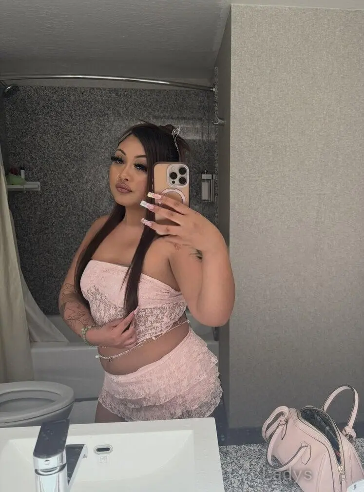 Exotic Southeast Asian Beauty, 23 years brunette escorts in Boston, height 154 sm, Weight 64 kg