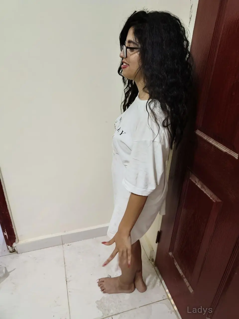 Yomna, 19 years brunette escorts in Cairo, height 170 sm, Weight kg