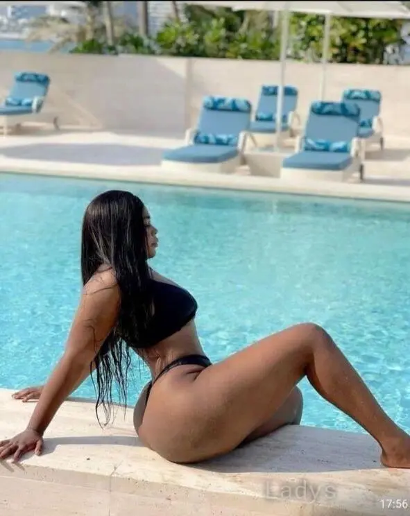 Célina, 24 years brunette escorts in Casablanca, height 170 sm, Weight  kg