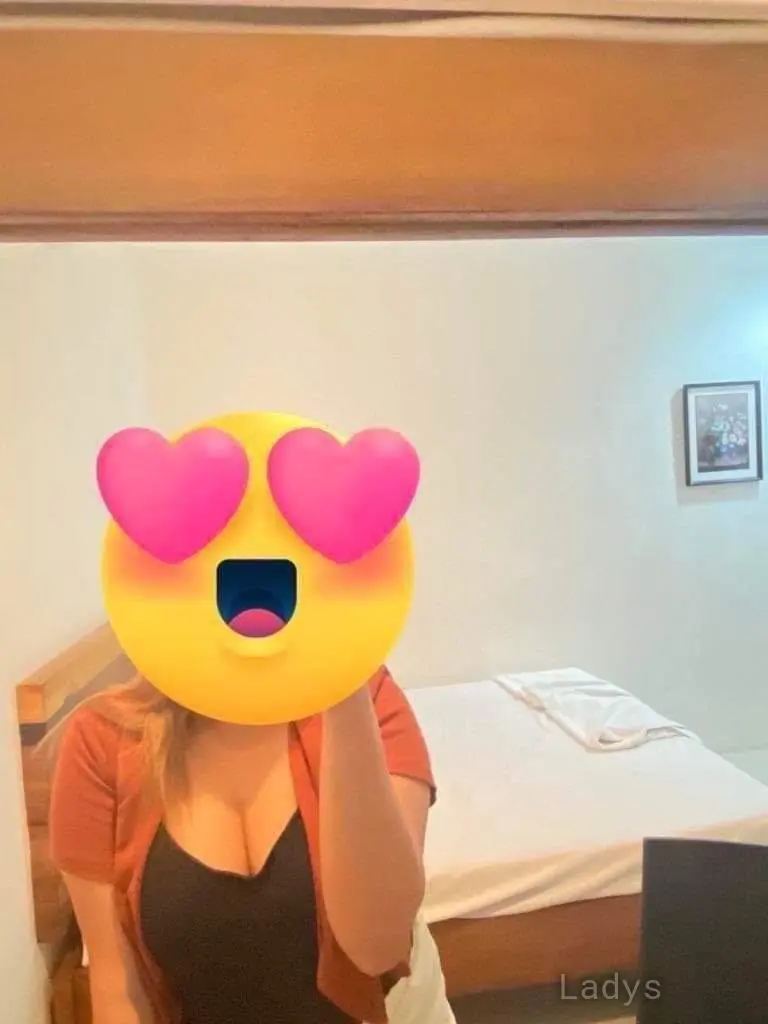 Aria, 25 years brunette escorts in Cebu City, height 152 sm, Weight  kg