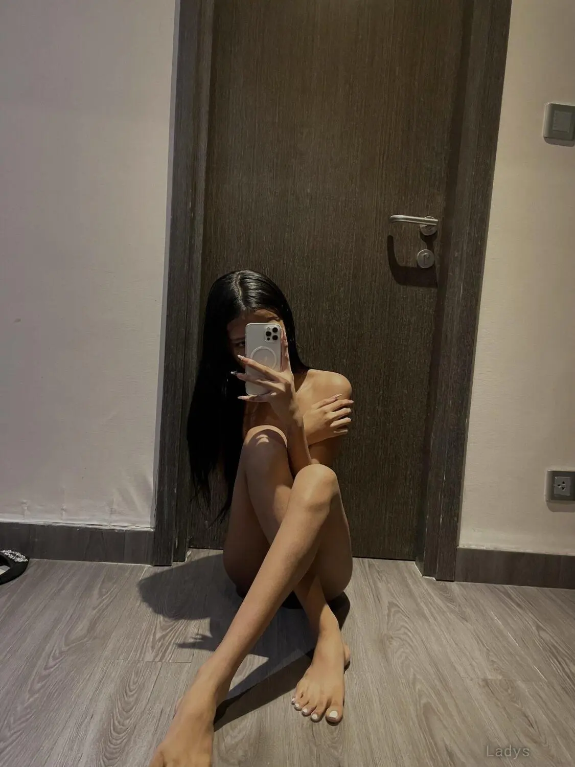 Linda, 21 years brunette escorts in Cebu City, height 153 sm, Weight  kg