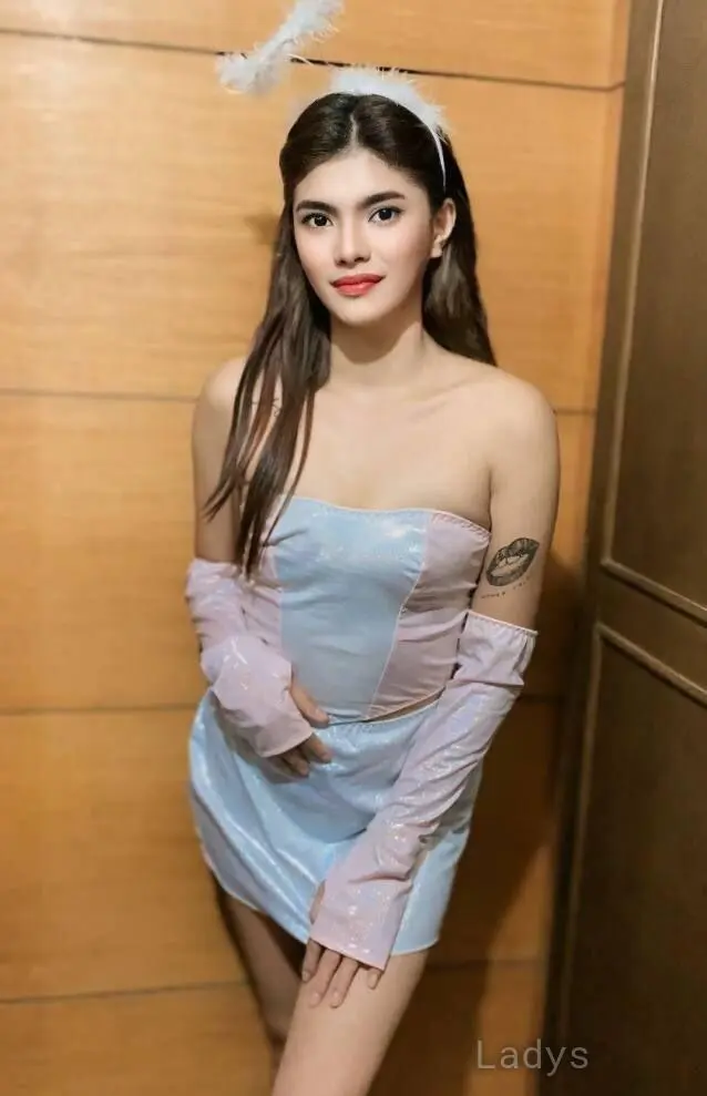 Sky, 23 years brunette escorts in Cebu City, height 160 sm, Weight  kg