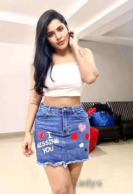 Jiya, 24 years brunette escorts in Chandigarh, height 163 sm, Weight  kg