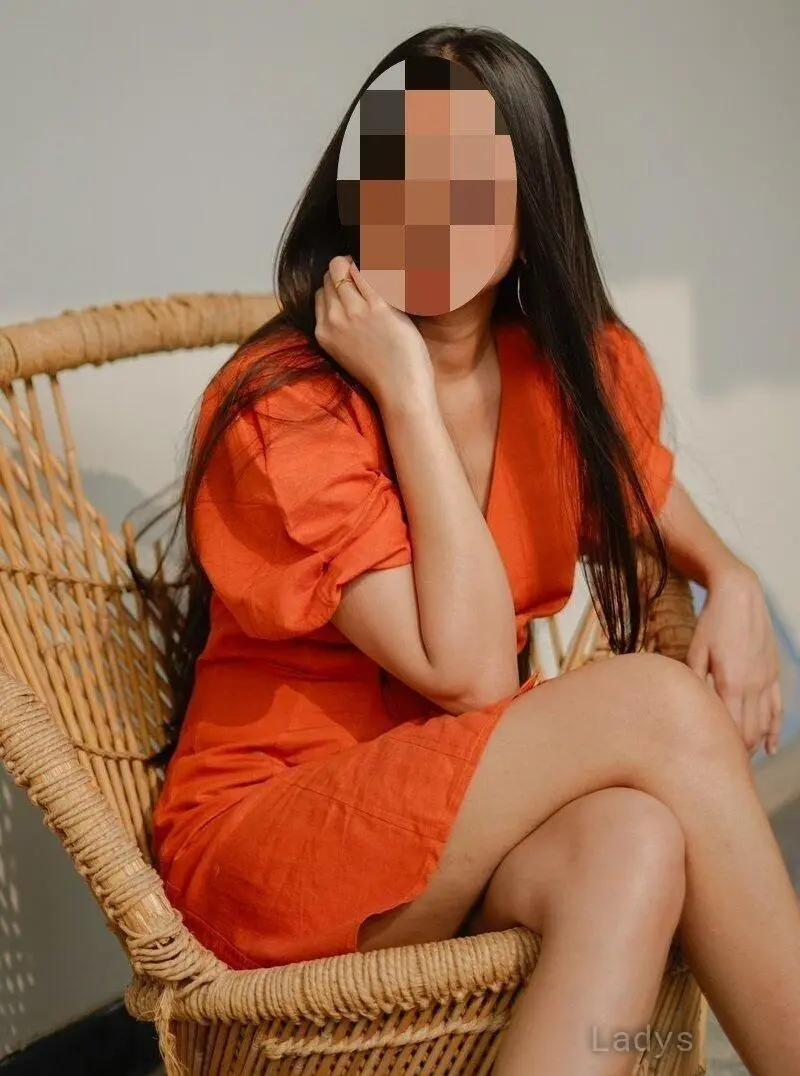 Neha, 21 years brunette escorts in Chandigarh, height 163 sm, Weight  kg