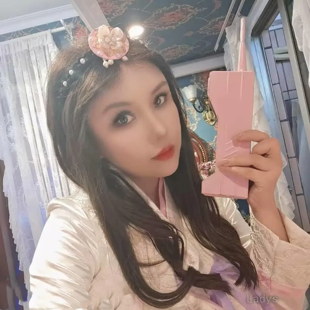Amy, 24 years brunette escorts in Chengdu, height 165 sm, Weight  kg