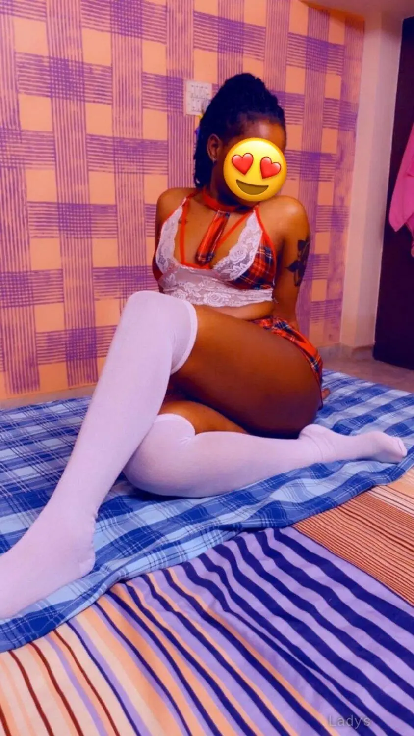 Aaliyah Horny Mistress for BDSM & GFE, years brunette escorts in Chennai, height sm, Weight kg