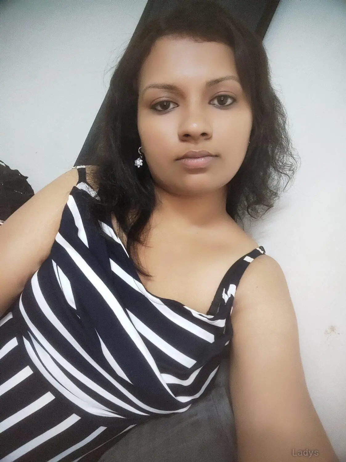 Anjali, 24 years brunette escorts in Chennai, height 154 sm, Weight kg