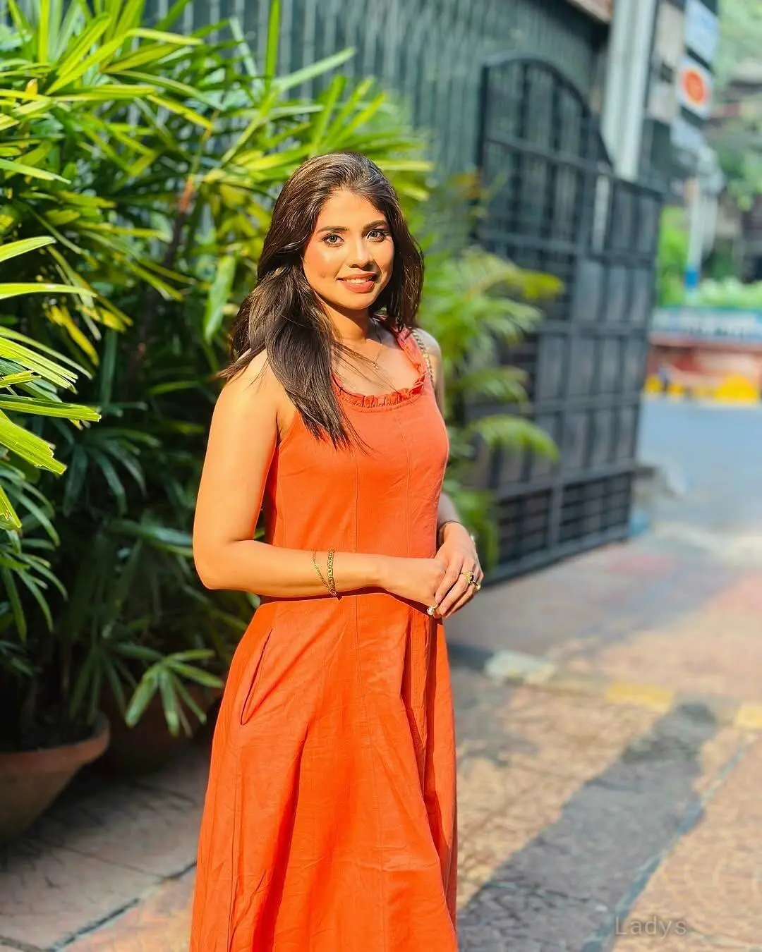 Kajal, 22 years brunette escorts in Chennai, height 156 sm, Weight  kg