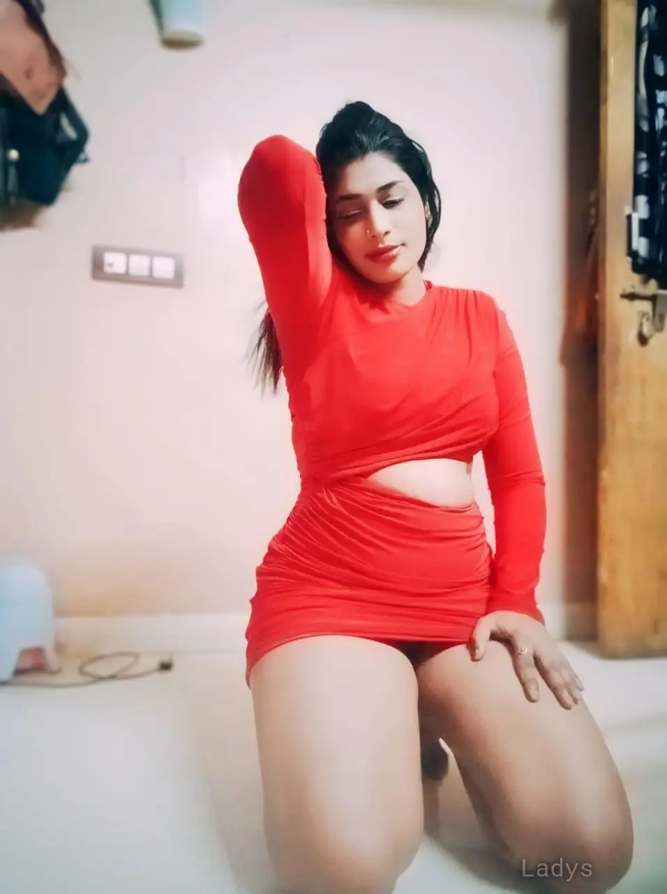 Plack, 24 years brunette escorts in Chennai, height 153 sm, Weight  kg