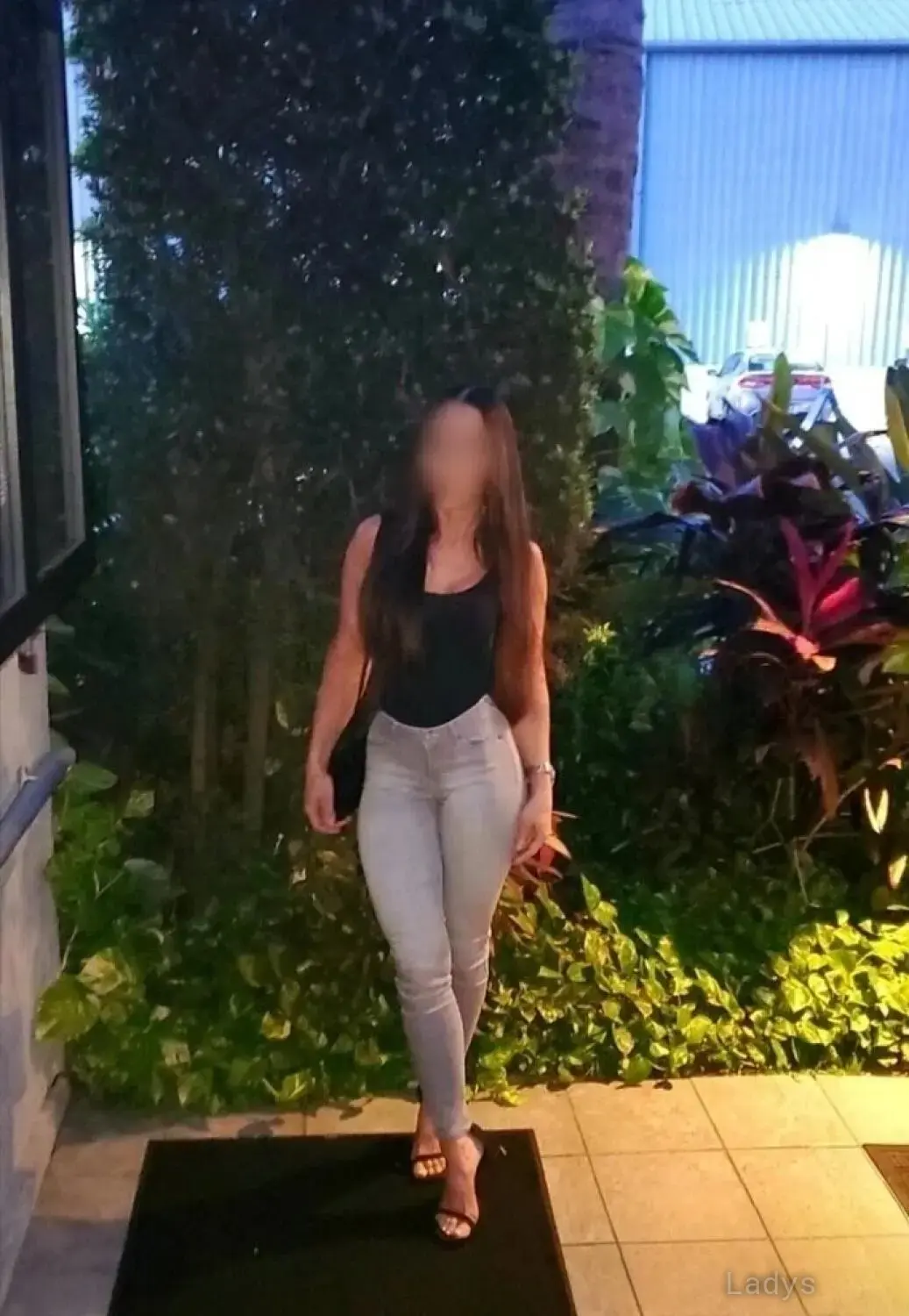 SOFIE, 40 years brunette escorts in Chicago, height 160 sm, Weight 52 kg