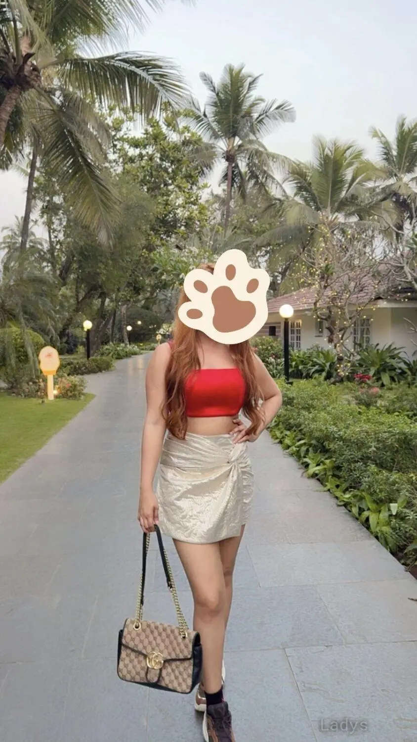 Guna, 21 years brunette escorts in Coimbatore, height 180 sm, Weight  kg