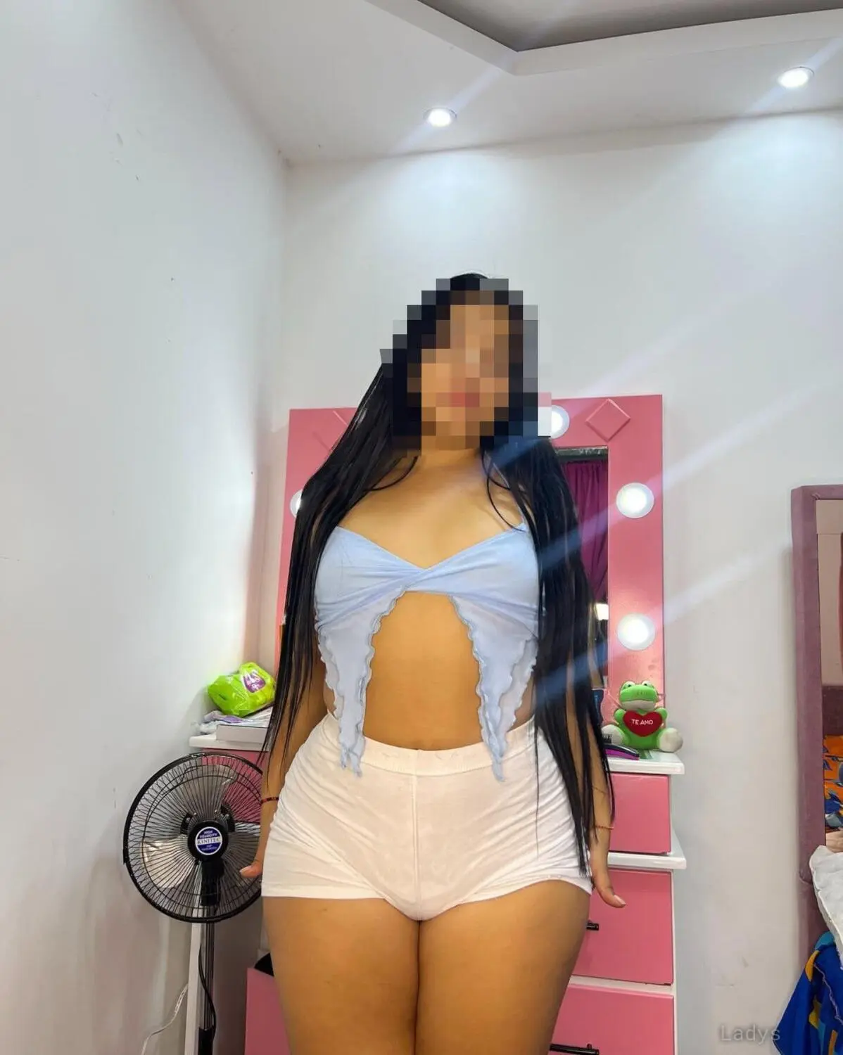 Devmini, 25 years brunette escorts in Colombo, height 168 sm, Weight  kg