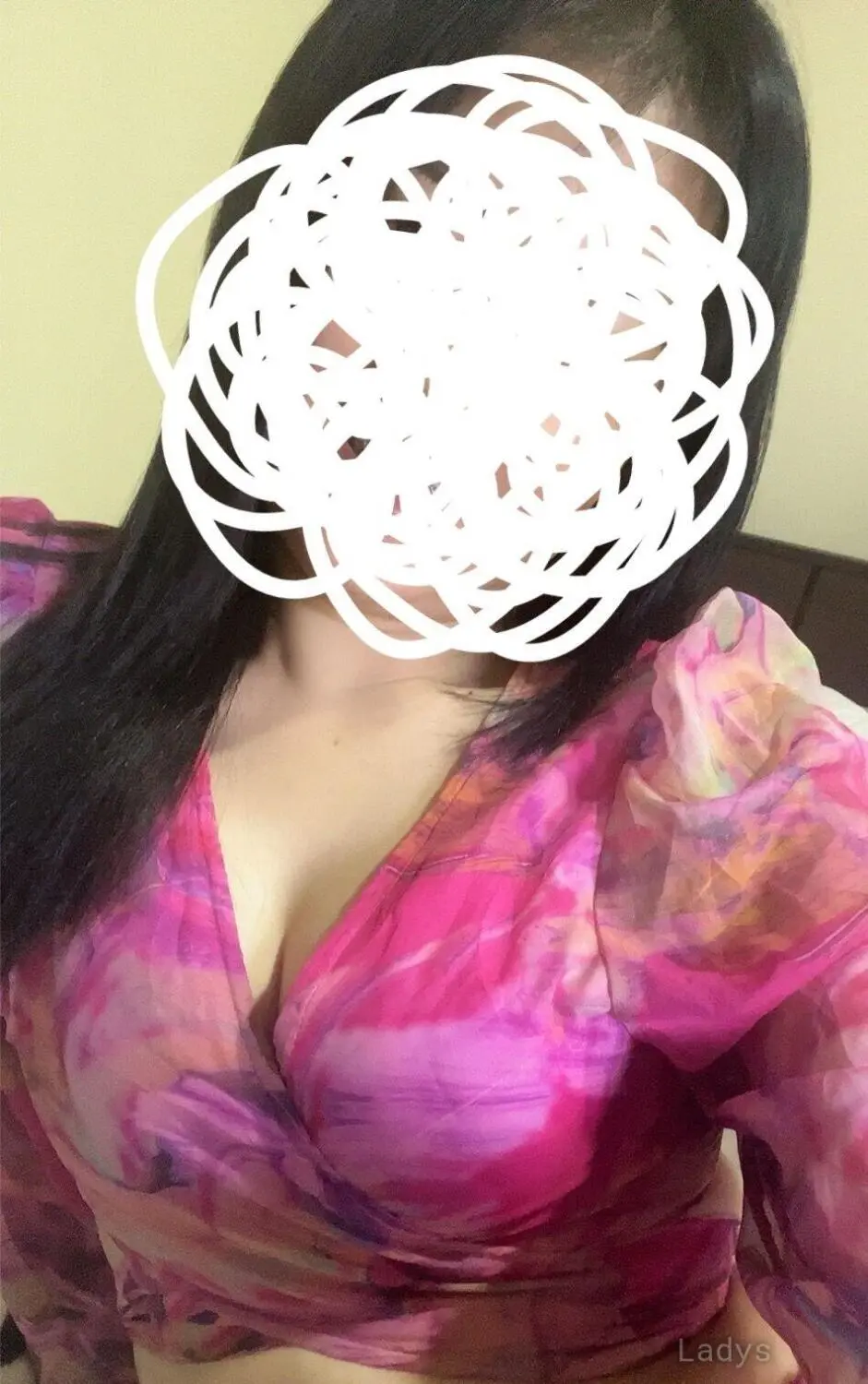 Hazel, 26 years brunette escorts in Colombo, height 161 sm, Weight  kg