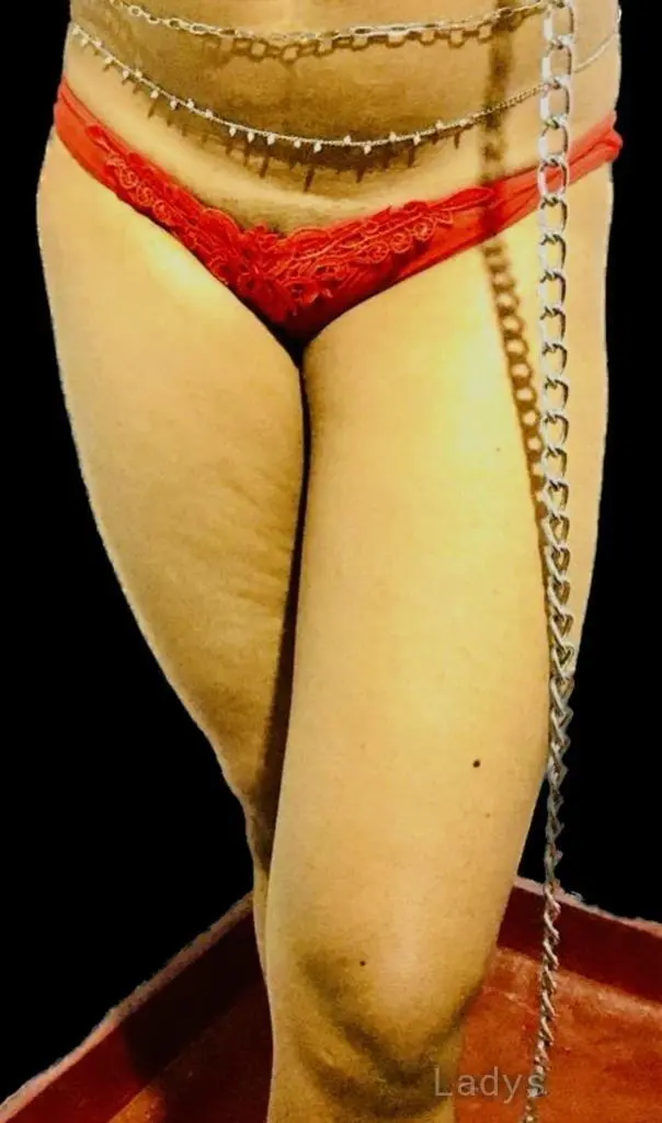 Janissa, 28 years brunette escorts in Colombo, height 155 sm, Weight  kg