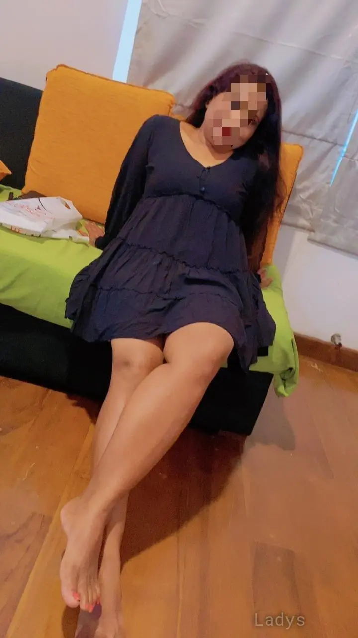Tehani, 33 years brunette escorts in Colombo, height 153 sm, Weight  kg