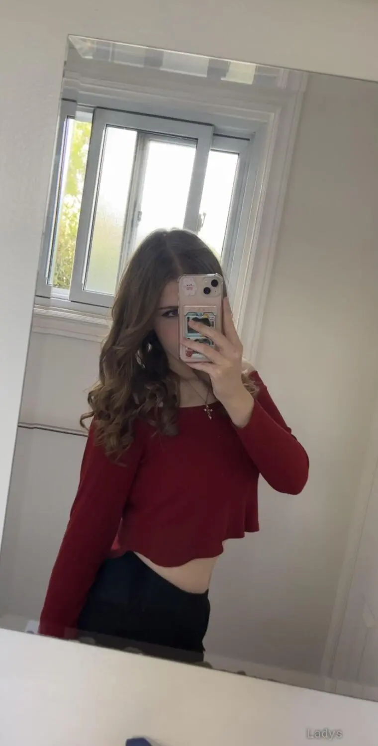 19-year-old looking for help., 19 years brunette escorts in Dallas, height 157 sm, Weight 47 kg