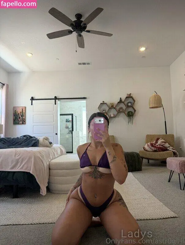 Astrogirl, 32 years brunette escorts in Dallas, height 160 sm, Weight 63 kg