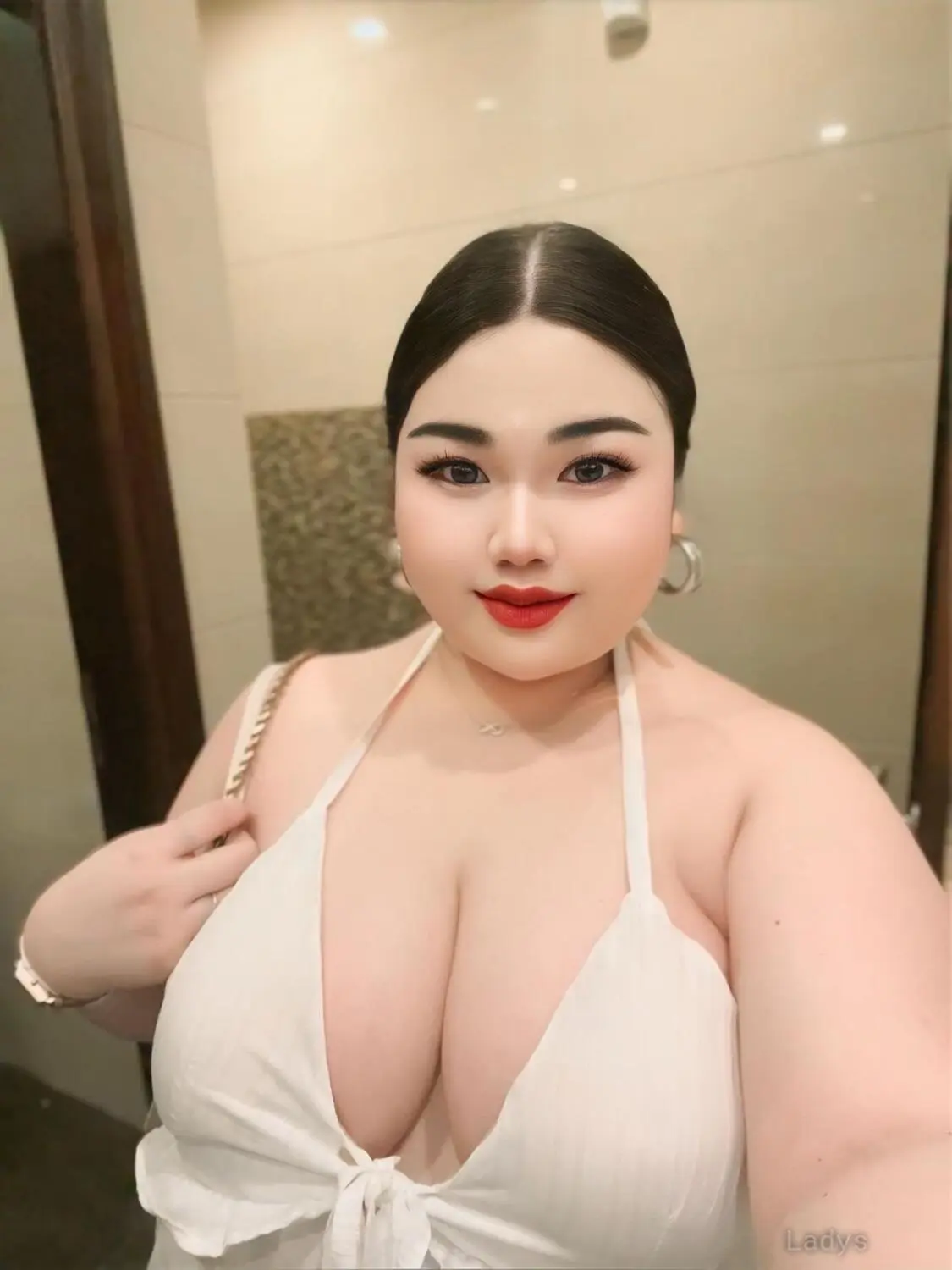 Nanny, 25 years brunette escorts in Dammam, height 170 sm, Weight  kg