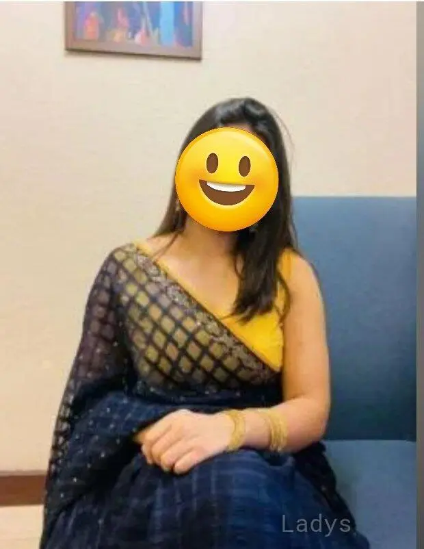 Diya, 26 years brunette escorts in Doha, height 157 sm, Weight kg