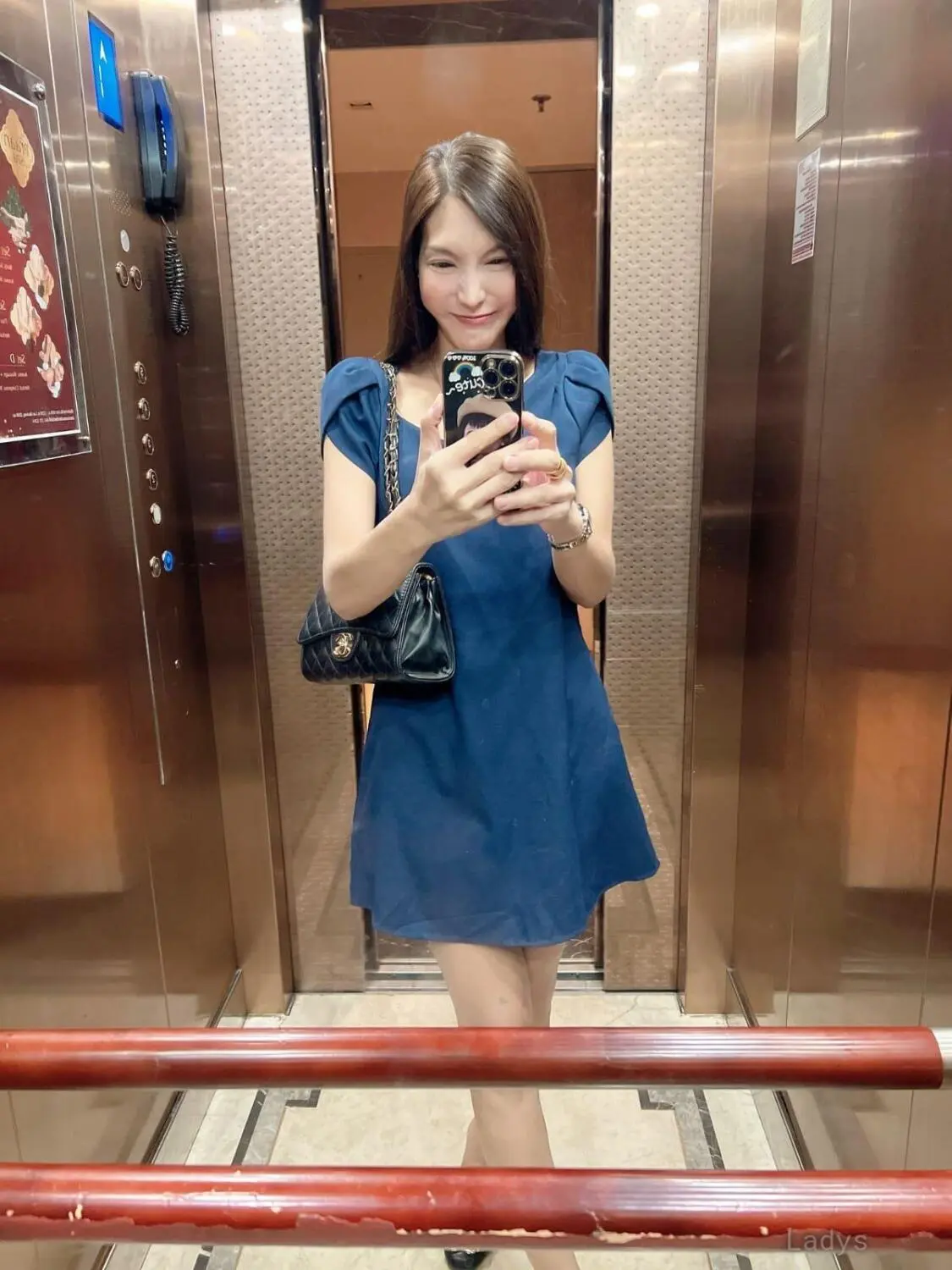 Fauzia, 25 years brunette escorts in Doha, height 165 sm, Weight  kg