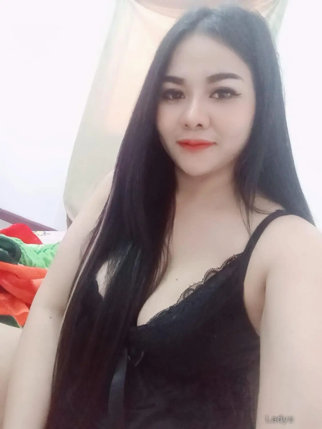 Lisa, 28 years brunette escorts in Doha, height 160 sm, Weight kg