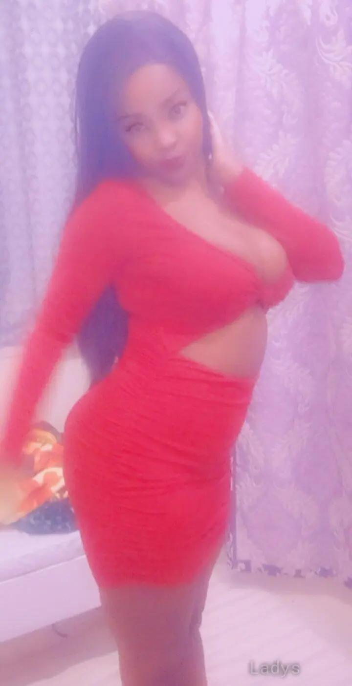 Monique, 21 years brunette escorts in Doha, height 174 sm, Weight kg